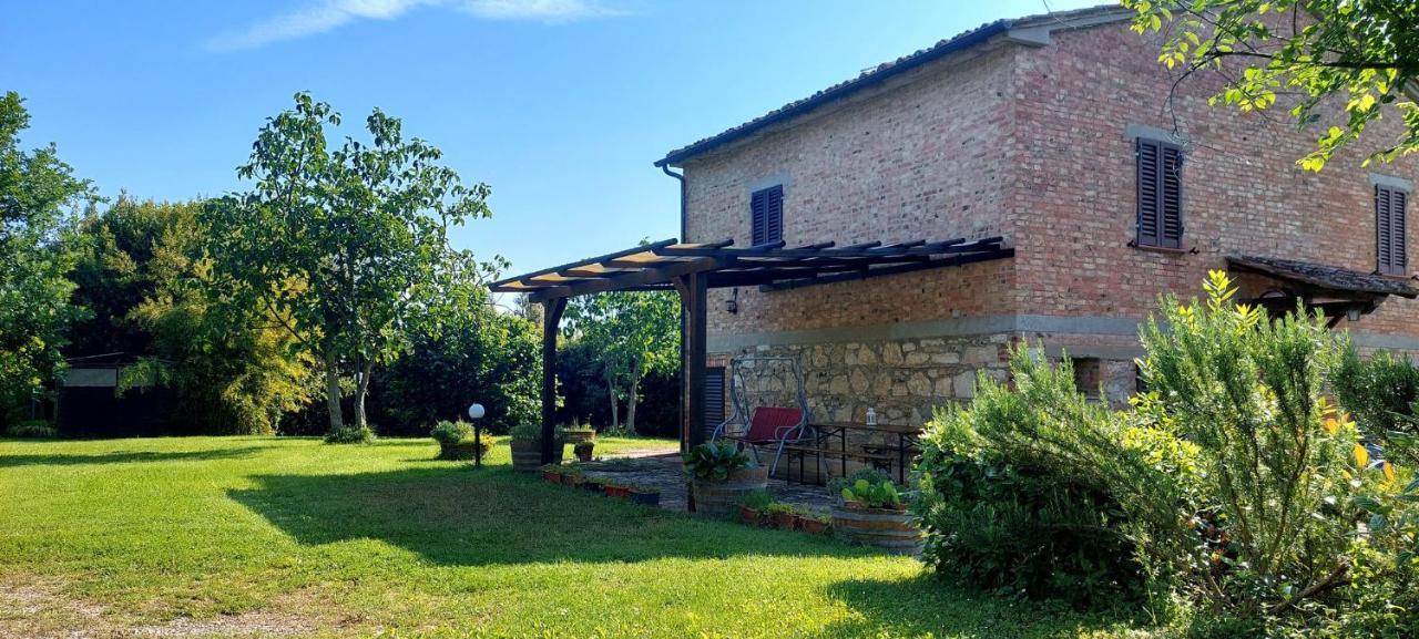 Chianti - Lovely Cottage With Parking & Garden! Castelnuovo Berardenga Luaran gambar
